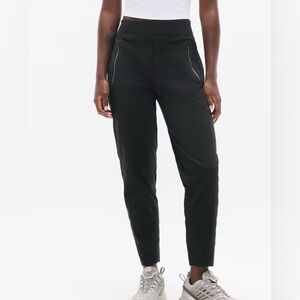 Athleta Trekkie North High Rise Jogger - Size 12 - black